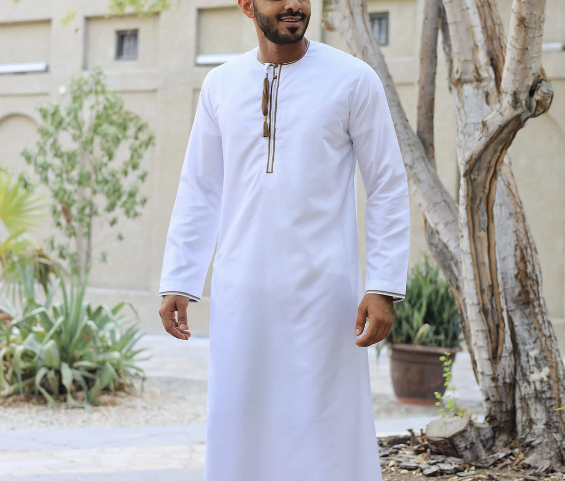White Omani Thobe With Embroidery for Men